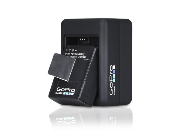 디바이스마트,MCU보드/전자키트 > 카메라/비디오 > 비디오/액션카메라,GoPro,[GoPro]듀얼 배터리 충전기,-두개의 GoPro Li-ion 배터리를 동시에 충전할 수 있습니다. USB케이블과 연결되며, GoPro 가정용충전기(별매) 또는 차량용 충전기(별매), 컴퓨터 포트같은 일반적인 USB 충전 방법으로 충전을 할 수 있습니다.