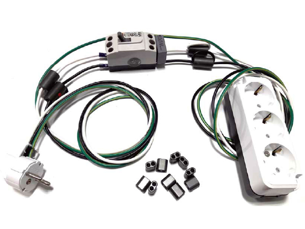 디바이스마트,MCU보드/전자키트 > 통신/네트워크 > 전력선통신,EM Tech,plcBlockingFilter-Kit (전력선통신 블로킹 필터 Kit),이 제품은 AC 220V 콘센트에 꽂아서 사용할 수 있는 테스트 용도의 전력선통신 블로킹 필터를 제작할 수 있는 제품으로 3구 콘센트에 멀티탭을 여러 개 직렬 연결해서 전력선 통신모듈과 전자기기를 연결한 상태에서 전력선통신 테스트를 해볼 수 있다