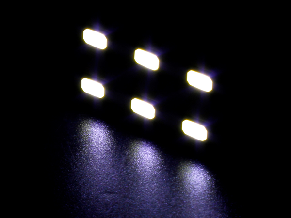디바이스마트,LED/LCD > LED 관련 상품 > 차량 튜닝용 > 실내등/비상등,SY LED,차량용 실내등 5730LED 12V2*3-W [SY-LD032],사이즈 : 32x20mm / 전압 : 12V / 색상 : 화이트(White) / 뒷면에 양면테이프가 부착되어 있음