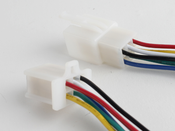 디바이스마트,커넥터/PCB > 직사각형 커넥터 > 하네스 케이블 > 자동차 하네스,NW3 (New3),하네스 커넥터 DJ2.8 6핀-6핀 케이블,6핀 AWG20 or AWG18, 암-수 듀얼, 길이 약 40cm, LED 배선, 자동차 차량 배선, 각종 DIY 작업에 많이 사용하는 하네스 커넥터 입니다.  / ※제조사에 따라서 커넥터 모양이 변경될 수 있습니다 (랜덤)