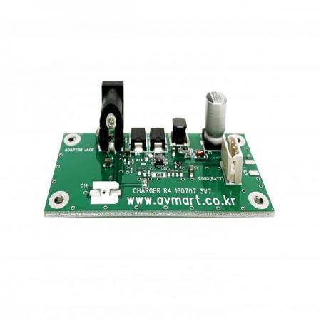 디바이스마트,전원/파워/배터리 > 배터리/배터리홀더 > 충전기 Charger > 리튬이온/리튬폴리머용 Li-ion/Li-Po,(주)케이 벨,리튬폴리머 3.7V 충전기 모듈(KB3652-3V7),제조사 : 케이벨 / 표시방식 : LED / 배터리 소재 : 리튬폴리머 Li-Po / 동시충전 갯수 : 1개 / 입력전압 : DC 16V~20V / 배터리전압 : 3.7V / 출력전류(최대) : 1A / 입력단자 : DC잭 5.5×2.1 소켓