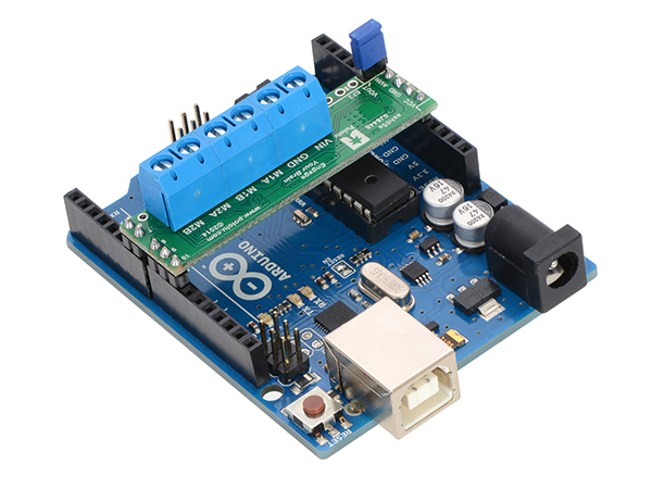 디바이스마트,기계/제어/로봇/모터 > 모터드라이버 > DC모터 드라이버 > 100W 이하 DC모터 드라이버,Pololu,Pololu A4990 Dual Motor Driver Shield for Arduino #2512,아두이노 호환 2채널 A4990 모터드라이버 실드. 6 ~ 32V / 0.65A (최대 0.9A)