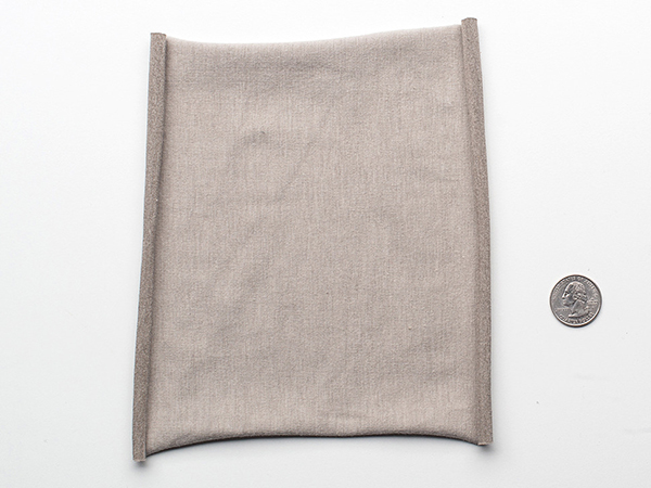 디바이스마트,MCU보드/전자키트 > 전원/신호/저장/응용 > 웨어러블 > 전도성실/직물/펜,Adafruit,Knit Jersey Conductive Fabric - 20cm square [ada-1364],전도성 실로 짜여진 '전도성 직물' / 63% 면, 35% 은, 2% 스판덱스 / 유연성이 매우 좋아 작고 말랑한 스위치나 키패드, 정전식 터치센서 등을 활용할 수 있습니다. / 방향에 따라 저항이 다릅니다(상세설명 참조). / Flora와 활용하기 가장 좋습니다. / 20 x 20cm / 드라이클리닝을 권장합니다. / 사용에 따라 약간의 변색이 있을 수 있습니다.