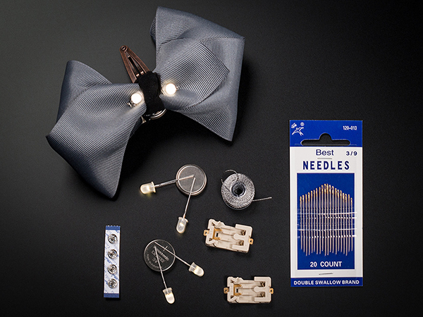 디바이스마트,MCU보드/전자키트 > 전원/신호/저장/응용 > 웨어러블 > 보드/모듈/키트,Adafruit,Adafruit Beginner LED Sewing Kit [ada-1285],웨어러블 관련, 시작하는 사람들을 위한 키트 / 전도성 실, 배터리 홀더, 배터리, LED, 바늘, 단추 등 포함