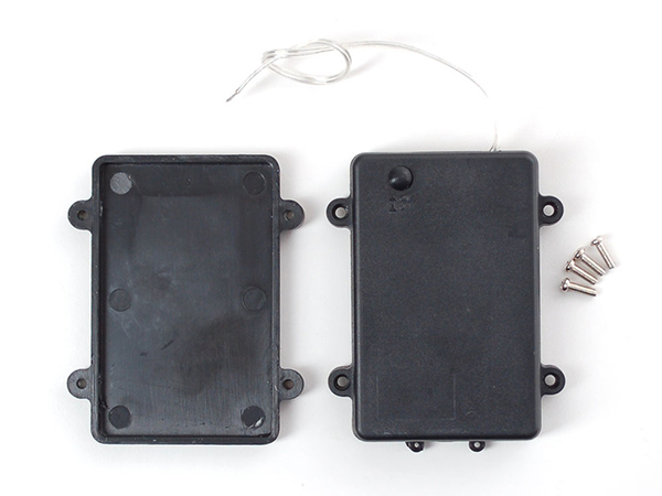 디바이스마트,전원/파워/배터리 > 배터리/배터리홀더 > 배터리홀더 Holder > AA용 홀더,Adafruit,Waterproof 3xAA Battery Holder with On/Off Switch [ada-771],방수기능, 3 x AA 배터리 홀더 / 고무재질의 edge gasket / on-off switch (누르는 방식의 고무 스위치) / 63mm x 77mm x 20mm / 파워케이블 150mm