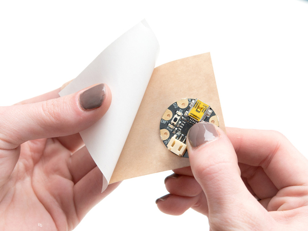 디바이스마트,MCU보드/전자키트 > 전원/신호/저장/응용 > 웨어러블 > 전도성실/직물/펜,Adafruit,3M Z-Axis Conductive Tape 9703 - 2'x6' (50mm x 150mm) Strip [ada-1656],made by 3M / 낮은 양의 전류를 흐를 수 있도록 해주는 도전성(전도성) 테이프 입니다. (under 100mA) / 50 mm x 150 mm