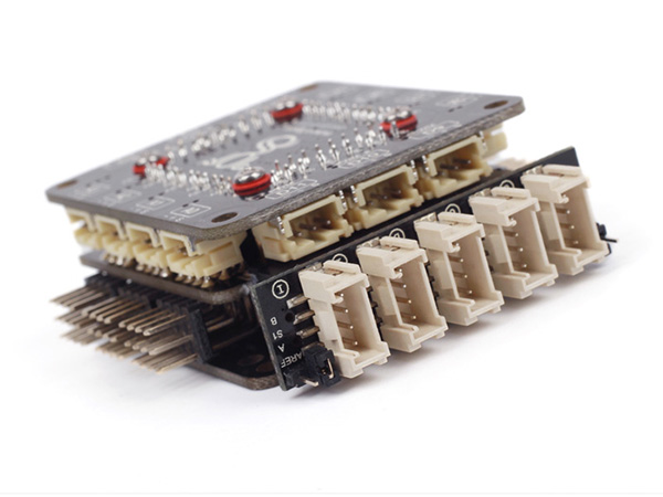 디바이스마트,MCU보드/전자키트 > 전원/신호/저장/응용 > 인터페이스/먹서,Seeedstudio,GDA-OTH1 [114990240],GDA-OTH1 is specially designed for connecting the Grove series modules when you use ManShow-RC1.