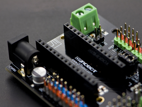 디바이스마트,오픈소스/코딩교육 > 아두이노 > 아두이노 호환쉴드,DFROBOT,Nano I/O Shield for Arduino Nano [DFR0012],● Nano I/O Shield for Arduino Nano는 아두이노 나노 및 DFRduino 나노 마이크로 컨트롤러를위한 확장 보드 역할을합니다. / ● 전원 : + 5V  / ● 크기 : 69x54mm