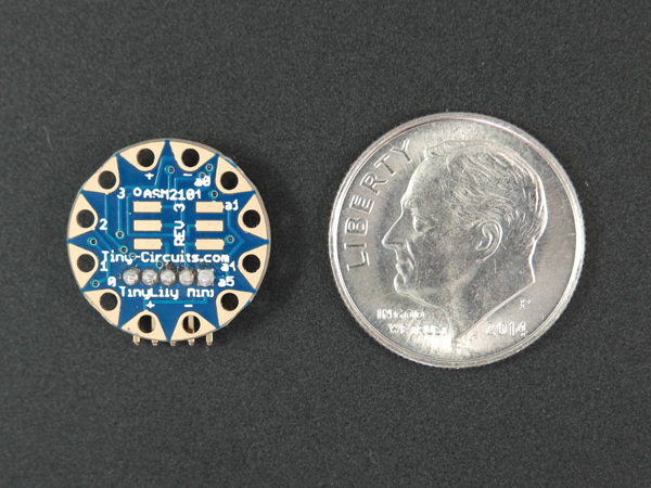 디바이스마트,오픈소스/코딩교육 > 파이썬/IoT 개발 보드 > TINYDUINO,TinyCircuits,TINYLILY MINI PROCESSOR [ASM2101],웨어러블 장치나 전자섬유 에서 사용되는 아두이노 호환 NinyLily 모듈입니다.