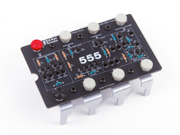 'Three Fives' Discrete 555 Timer Kit - v2.0 [ada-1526] / 디바이스마트