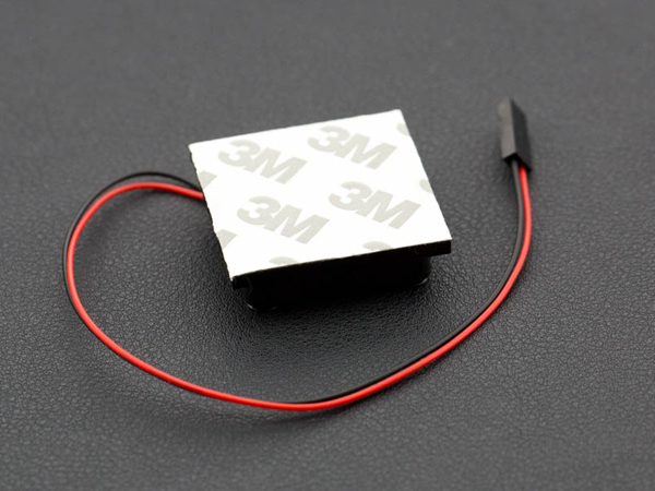 디바이스마트,컴퓨터/모바일/가전 > 컴퓨터 부품 > 쿨러/튜닝용품 > CPU 쿨러,LattePanda,LattePanda용 2핀 쿨링팬 [FIT0504],저소음 설계 및 LattePanda 보드의 금속 쉴드에 부착 할 수 있도록 뒷면에 열패드가 있습니다.  사이즈 : 34.5 * 34.5 * 7.2 mm / 중량 : 12g