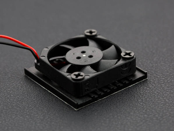 디바이스마트,컴퓨터/모바일/가전 > 컴퓨터 부품 > 쿨러/튜닝용품 > CPU 쿨러,LattePanda,LattePanda용 2핀 쿨링팬 [FIT0504],저소음 설계 및 LattePanda 보드의 금속 쉴드에 부착 할 수 있도록 뒷면에 열패드가 있습니다.  사이즈 : 34.5 * 34.5 * 7.2 mm / 중량 : 12g