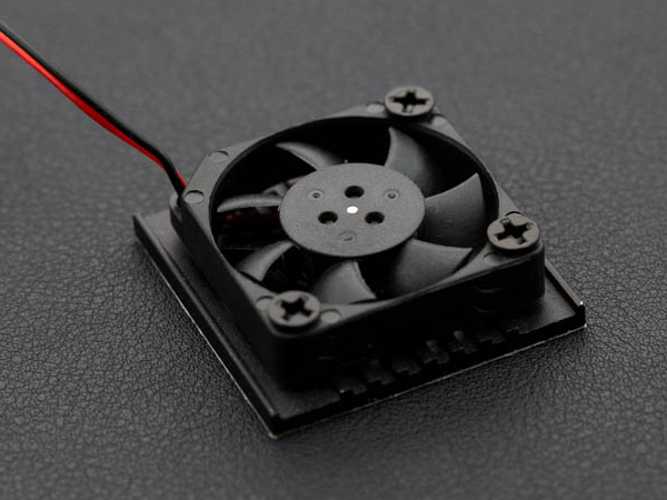 디바이스마트,컴퓨터/모바일/가전 > 컴퓨터 부품 > 쿨러/튜닝용품 > CPU 쿨러,LattePanda,LattePanda용 2핀 쿨링팬 [FIT0504],저소음 설계 및 LattePanda 보드의 금속 쉴드에 부착 할 수 있도록 뒷면에 열패드가 있습니다.  사이즈 : 34.5 * 34.5 * 7.2 mm / 중량 : 12g