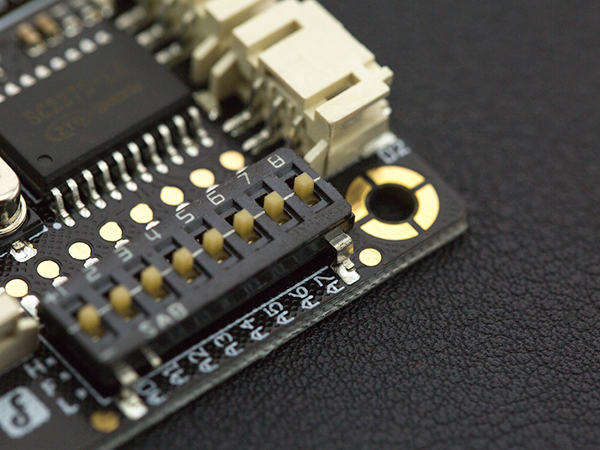 디바이스마트,MCU보드/전자키트 > 통신/네트워크 > RF/LoRa,DFROBOT,315MHz RF 수신기 모듈 Gravity: 315MHZ RF Receiver Module [TEL0112] ,자차용 원격 제어시스템, 접근 제어 시스템, 완구 등에 응용하기 좋으며, 기존의 유선 통신 방식과 보다 유연하고 관리 비용 절감에 탁월 합니다.