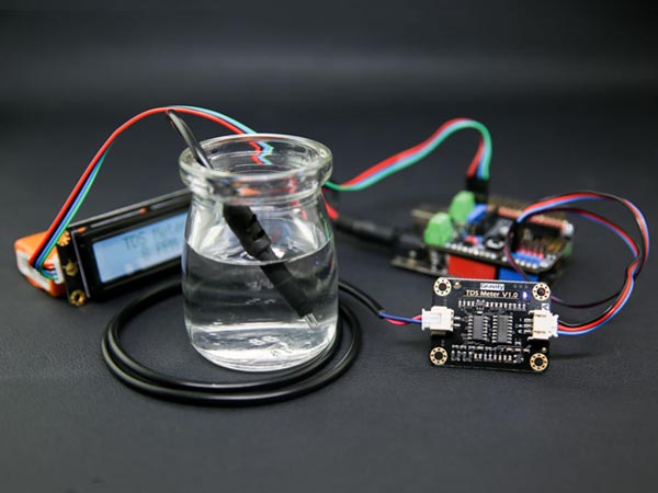 디바이스마트,MCU보드/전자키트 > 센서모듈 > 수위/빗물/PH/바람 > 빗물/PH/탁도/수위센서,DFROBOT,아두이노용 전도도/메타 센서 [SEN0244],수질의 TDS 값을 측정하기위한 아두이노 호환 TDS / 메타 센서 입니다. 수질, 수경 및 수질 테스트의 다른 분야에 적용 가능합니다. / Gravity: Analog TDS Sensor/ Meter for Arduino