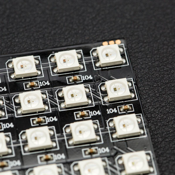 디바이스마트,MCU보드/전자키트 > 디스플레이 > LED,DFROBOT,LED 매트릭스 Gravity: Flexible 8x8 RGB LED Matrix [DFR0461],WS2812 또는 SK6812 지능형 컨트롤 LED를 기반으로 함 / 각 LED는 256 단계의 밝기를 달성할 수있는 RGB 픽셀로 독립적으로 처리 가능 / 풀 컬러 RGB / 작동 전압 : 5V / 사이즈: 80 * 80 mm