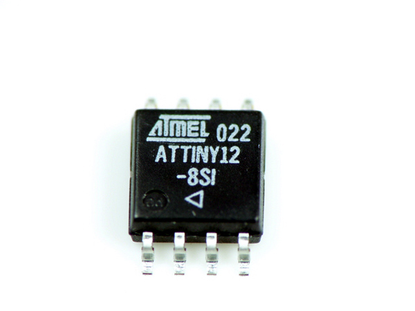 ATTINY12-8SI