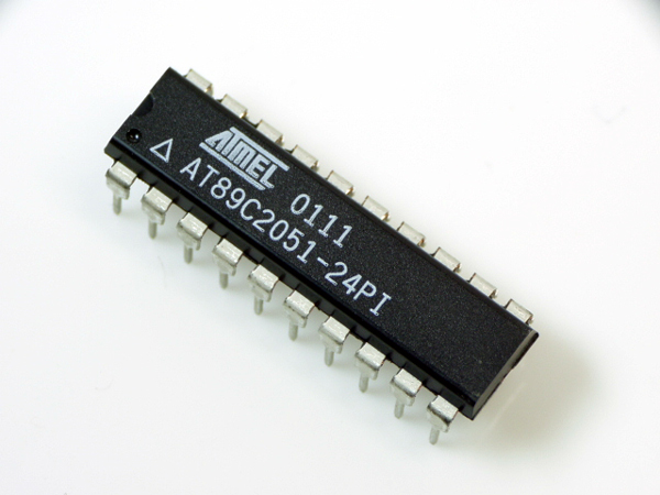 AT89C2051-24PU
