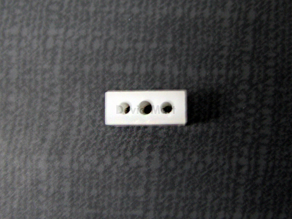 디바이스마트,반도체/전자부품 > 트랜지스터/FET > TR용 악세사리,TAIWAN-KY,TO-220 TR 하우징 NTR3-9,가로 9.8mm 세로 9.0mm 나일론 재질의 PARTS 하우징입니다