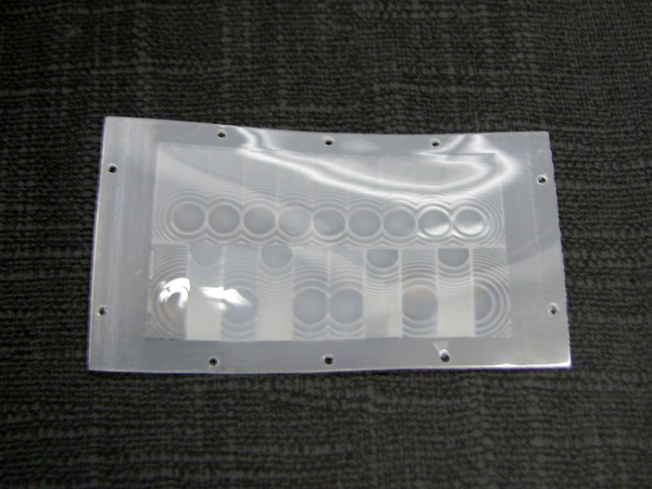 디바이스마트,센서 > 모션/가속도/자이로센서 > 모션센서 악세사리,NTS,인체감지센서용 캡 NT7013D,인체감지센서용 플라스틱 캡 평면타입, 직접 휘어 각도를 만들어 사용하시는 것으로, 경보기 등에 많이 사용됩니다. FOCUS = 22 m/m , ANGLE = 100º , LENGTH = 10M, SIZE= 63*36*0.6mm, 오차율:±10%