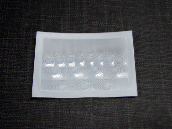 디바이스마트,센서 > 모션/가속도/자이로센서 > 모션센서 악세사리,NTS,인체감지센서용 캡 NT7002D,인체감지센서용 플라스틱 캡 평면타입, 직접 휘어 각도를 만들어 사용하시는 것으로, 경보기 등에 많이 사용됩니다.  FOCUS = 30 m/m , ANGLE = 80º , LENGTH = 10M, SIZE = 61*42.5*0.6mm, 오차율:±10%