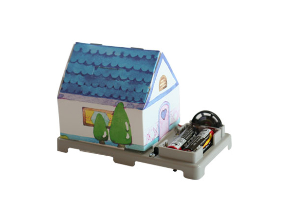 디바이스마트,기계/제어/로봇/모터 > 교육/취미로봇 > 교육용로봇 키트 > 초급 로봇키트,로보트론,깜빡이 만들기,트랜지스터와 콘덴서를 이용하여 LED를 점멸시키는 전자회로입니다 실과실습용으로 이미 많은 초등학교에서 채택하여 사용하며, 납땜이 필요없는 키트입니다.