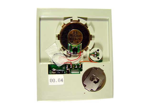 디바이스마트,MCU보드/전자키트 > 음악/앰프/녹음 > 디코더/녹음,Any Vendor,[리퍼제품]음성20초녹음기,오래된 재고 / 한정 수량 단종 제품 / 반품, 취소 불가 / 음성을 20초간 녹음을 할수 있는 키트, 스피커, 마이크, CR2032 1개 함께 포함. 여러 프로젝트에 사용할수 있습니다.