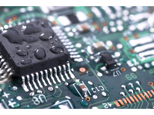 디바이스마트,화학/산업/안전 > 표면처리제 > 코팅제/광택제 > 코팅제,MG Chemicals,프리미엄 아크릴 코팅제 [419D-1L],[945 ml, 1 QT / Liquid] 419D 아크릴 회로보호 코팅제는 크실렌 및 톨루엔 무함유 제품으로서 건조가 빠른 뛰어난 마감재료입니다. 이 코팅은 사용이 간편하며 고가 또는 특수 도포 장비가 필요치 않습니다. 다습한환경과 간단한 보수 또는  재작업을 요하는 용도에 적합합니다. 419D 코팅은 부식, 합선을 유발하거나 전기 부품을 손상시킬 수 있는 습기,오물, 먼지, 열 충격과 스크래치로부터 전기 회로를 보호하며 고압 아크방전, 합선및 정전기