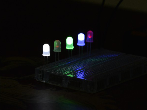 디바이스마트,LED/LCD > 일반 LED부품 > 투명원통평면 LED > 5파이 투명원통평면 LED,DFROBOT,Diffused 5mm LED Pack (50 pcs) [FIT0372],사이즈 : 5파이 , 5mm / 전압 : 1.8~3.4V / 전류 : 20mA / 색상 : 레드,블루,그린,옐로우,화이트(Red,Blue,Green,Yellow,White)