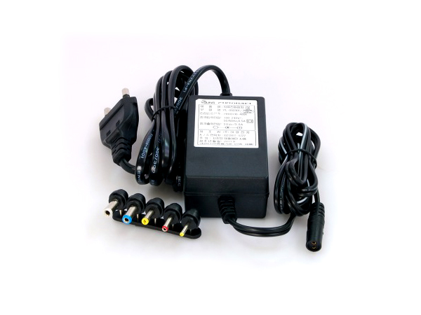 디바이스마트,케이블/전선 > PC/네트워크/통신 케이블 > 전원/파워 케이블,태영전자,양쪽 케이블형 아답터 TY-036A (9V 1.5A),입력전압   : AC 100V~245V 출력전압   : DC 9V - 1.5A (1500mA)   제품크기   : W 49 / D 84 / H 32  m/m , DC JACK 종류는 총 5가지로 다양하게 사용이 가능