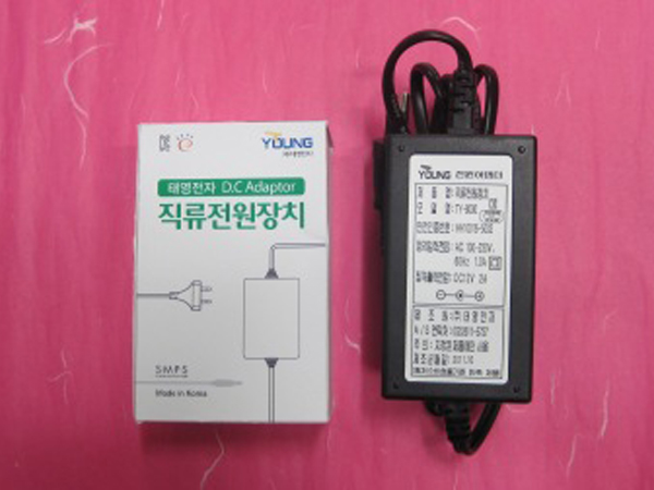 디바이스마트,케이블/전선 > PC/네트워크/통신 케이블 > 전원/파워 케이블,태영전자,양쪽 케이블형 아답터 PG-040 (12V 2A),입력전압   : AC 100V~245V  출력전압   : DC 12V - 2A (2000mA)   제품크기   : W 53 / D 84 / H 31  m/m , DC JACK 종류는 총 5가지로 다양하게 사용이 가능
