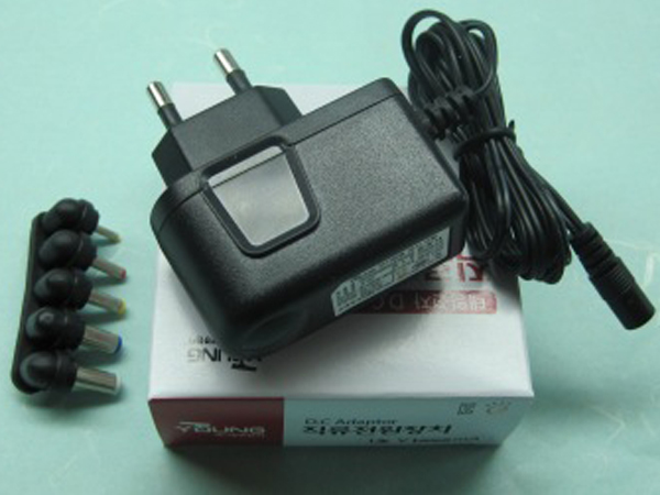 디바이스마트,전원/파워/배터리 > 전원/파워소스 > 전원아답터 > 3V 아답터,태영전자,벽걸이형 아답터 TY-01048 (3V 300mA),입력전압   : AC 100V~245V  출력전압   : DC 3.3V - 0.3A (300mA)   제품크기   : W 27 / H 62 / D 32  m/m (PLUG 제외), DC JACK 종류는 총 5가지로 다양하게 사용이 가능.