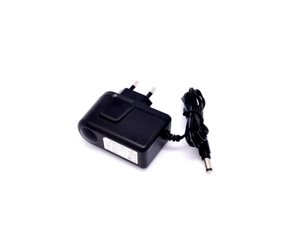 디바이스마트,전원/파워/배터리 > 전원/파워소스 > 전원아답터 > 6V 아답터,태영전자,벽걸이형 아답터 TY-02010 (6V 2A),입력전압   : AC 100V~245V  출력전압   : DC 6V - 2A (2000mA) 제품크기   : W 32 / H 72 / D 42  m/m (PLUG 제외), DC JACK 종류는 총 5가지로 다양하게 사용이 가능.