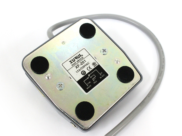 디바이스마트,스위치/부저/전기부품 > 스위치 > 발판 스위치,XURUI,발판스위치 XF-201 (회색),스틸 풋스위치,공작기계,용접기계,의료기기에 적합,10A/250V, 선 길이 : 25cm