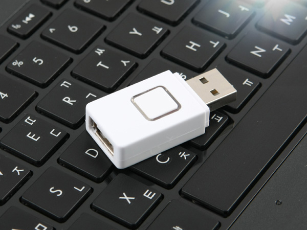 디바이스마트,컴퓨터/모바일/가전 > 스마트폰/스마트기기 > 충전기/보조배터리 > 보조배터리,Coms,USB 고속 충전기 500mA ~ 2.1A out [CL751],아이패드, 갤럭시탭, 스마트폰 충전 시 고속 충전 변환 아답터