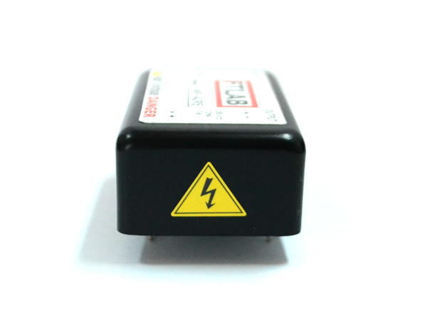 디바이스마트,전원/파워/배터리 > DC-DC 컨버터 모듈 > 승압형 모듈(실장, 절연 스위칭),에프티랩,고전압 DCDC 컨버터 3W 1kV(MP-A10),실장형 / 가변출력전압 / 가변방식 : Input Voltage / 1ch 출력 / 승압형 3W 절연 스위칭 컨버터 / 입력전압 : 0V~15V / 출력전압 : 0V~1000V / 출력전류 : 0.333mA / 변환효율 : 최대 0% / 절연전압 : 36000V / 입력단자 : 스루홀 핀 / 출력단자 : 스루홀 핀 / 패키지 : 밀폐형 모듈