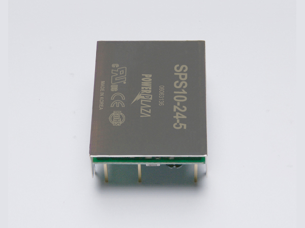 디바이스마트,전원/파워/배터리 > DC-DC 컨버터 모듈 > 강하형 모듈(실장) > 절연 스위칭 모듈,Power Plaza,SPS10-24-5,실장형 / 고정출력전압 / 1chch 출력 / 강하형 10W 절연 스위칭 컨버터 / 입력전압 : 18V~36V / 출력전압 : 5V / 출력전류 : 2A / 변환효율 : 최대 80% / 절연전압 : 500V / 입력단자 : 스루홀 핀 / 출력단자 : 스루홀 핀 / 패키지 : PCB