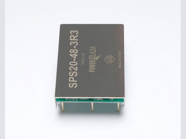 디바이스마트,전원/파워/배터리 > DC-DC 컨버터 모듈 > 강하형 모듈(실장) > 절연 스위칭 모듈,Power Plaza,SPS20-48-3R3,실장형 / 고정출력전압 / 1chch 출력 / 강하형 20W 절연 스위칭 컨버터 / 입력전압 : 36V~76V / 출력전압 : 3.3V / 출력전류 : 4A / 변환효율 : 최대 86% / 절연전압 : 500V / 입력단자 : 스루홀 핀 / 출력단자 : 스루홀 핀 / 패키지 : PCB