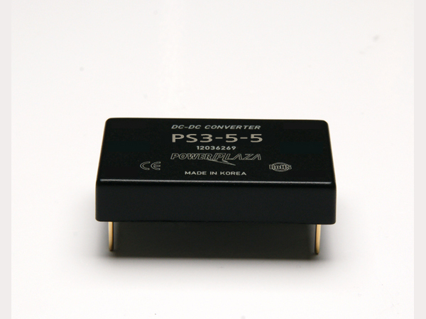 디바이스마트,전원/파워/배터리 > DC-DC 컨버터 모듈 > 정전압 모듈(실장, 절연 스위칭),Power Plaza,PS3-5-5,실장형 / 고정출력전압 / 1chch 출력 / 정전압 3W 절연 스위칭 컨버터 / 입력전압 : 4.5V~7.2V / 출력전압 : 5V / 출력전류 : 600mA / 변환효율 : 최대 68% / 절연전압 : 500V / 스위칭 주파수 : 300kHz / 입력단자 : 스루홀 핀 / 출력단자 : 스루홀 핀 / 패키지 : 밀폐형 모듈