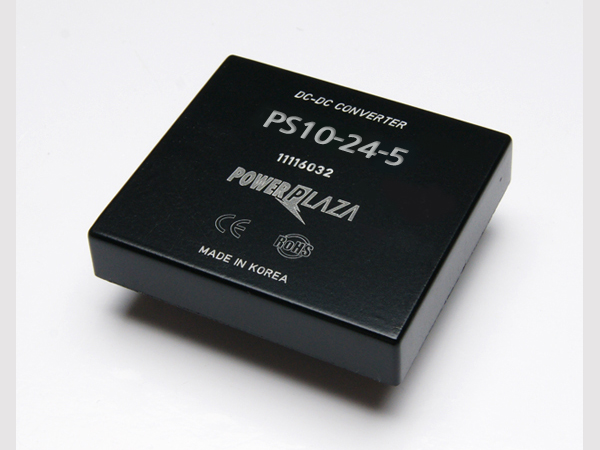 디바이스마트,전원/파워/배터리 > DC-DC 컨버터 모듈 > 강하형 모듈(실장) > 절연 스위칭 모듈,Power Plaza,PS10-24-5,실장형 / 고정출력전압 / 1chch 출력 / 강하형 10W 절연 스위칭 컨버터 / 입력전압 : 18V~32V / 출력전압 : 5V / 출력전류 : 2A / 변환효율 : 최대 82% / 절연전압 : 500V / 스위칭 주파수 : 300kHz / 입력단자 : 스루홀 핀 / 출력단자 : 스루홀 핀 / 패키지 : 밀폐형 모듈
