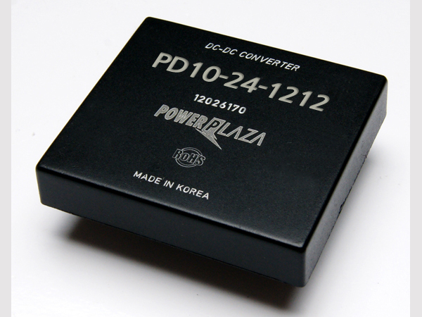 디바이스마트,전원/파워/배터리 > DC-DC 컨버터 모듈 > 강하형 모듈(실장) > 절연 스위칭 모듈,Power Plaza,PD10-24-1212,실장형 / 고정출력전압 / 2chch 출력 / 강하형 10W 절연 스위칭 컨버터 / 전압반전출력 / 입력전압 : 18V~32V / 출력전압 : 12V / 반전출력 : -12V / 출력전류 : 450mA / 변환효율 : 최대 83% / 절연전압 : 500V / 스위칭 주파수 : 300kHz / 입력단자 : 스루홀 핀 / 출력단자 : 스루홀 핀 / 패키지 : 밀폐형 모듈