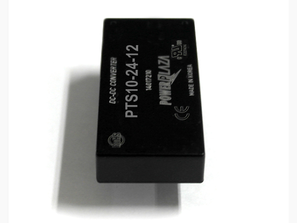 디바이스마트,전원/파워/배터리 > DC-DC 컨버터 모듈 > 승압형 모듈(실장, 절연 스위칭),Power Plaza,PTS10-24-12,실장형 / 고정출력전압 / 1chch 출력 / 승압형 10W 절연 스위칭 컨버터 / 입력전압 : 10V~36V / 출력전압 : 12V / 출력전류 : 900mA / 변환효율 : 최대 83% / 절연전압 : 500V / 스위칭 주파수 : 300kHz / 입력단자 : 스루홀 핀 / 출력단자 : 스루홀 핀 / 패키지 : 밀폐형 모듈