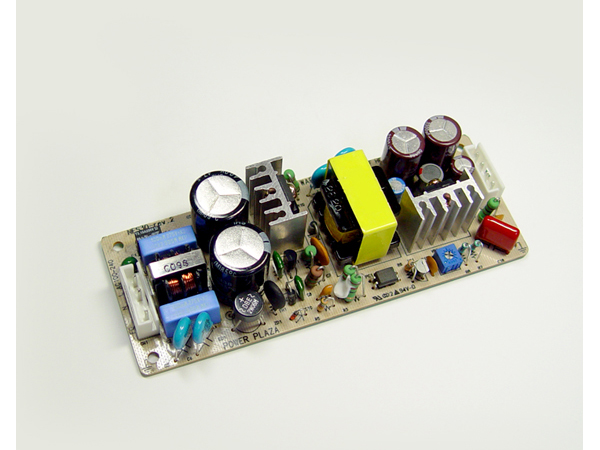 디바이스마트,전원/파워/배터리 > SMPS > Open PCB 타입 > 1채널 (Single),Power Plaza,NFS30-15,Open PCB 타입 1채널 30W SMPS / 출력전압 : 15V / 출력전류 : 2A / 입력전압 : AC 85~264V / 변환효율 : 84% / Power Plaza