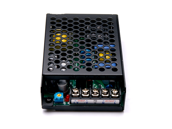 디바이스마트,전원/파워/배터리 > SMPS > Enclosure 타입 > 1채널 (Single),Power Plaza,CS15-5,Enclosure 타입 1채널 15W SMPS / 출력전압 : 5V / 출력전류 : 3A / 입력전압 : AC 90~264V / 변환효율 : 71% / Power Plaza