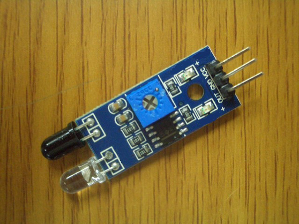 디바이스마트,MCU보드/전자키트 > 센서모듈 > 라이다/거리/초음파/라인 > 거리/근접센서,네오틱스,적외선 센서사용 무접점 근접센서 모듈 (NS-IRPSM),NS-IRPSM은  적외선을  사용하여  물체의  적외선  반사성질을  감지하는  모듈로서  물체의  근접상황을 무  접점으로  판단  할  수  있는  센서  모듈  입니다.