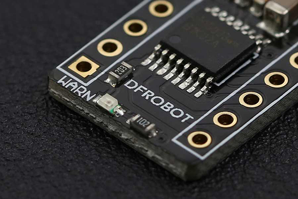 디바이스마트,기계/제어/로봇/모터 > 모터드라이버 > DC모터 드라이버 > 100W 이하 DC모터 드라이버,DFROBOT,DC 모터 드라이버 2x1.5A (HR8833) [DRI0040],로직 입력 전압 (VCC) : 3.3-5V / 부하 공급 전압 (VM) 3.3-10V / 최대 연속 동작 전류 : 1.5A (Single) / 작동온도 -20 ~ 85℃ / 모듈 크기 : 18* 13mm