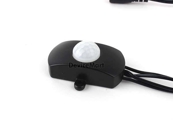 디바이스마트,스위치/부저/전기부품 > 스위치 > 특수 스위치,SZH-CN,PIR 인체감지센서 스위치 DC잭 타입 [SZH-LC035],LED 간이조명 제작에 유용한 인체감지센서 스위치 입니다. 입력: DC5V ~ 24V,  출력: 입력전압 동일출력, 최대허용전류: 5A 양쪽에 각각 DC잭과 DC플러그가 (내경2.0mm*외경5.5mm) 작업되어 있습니다.