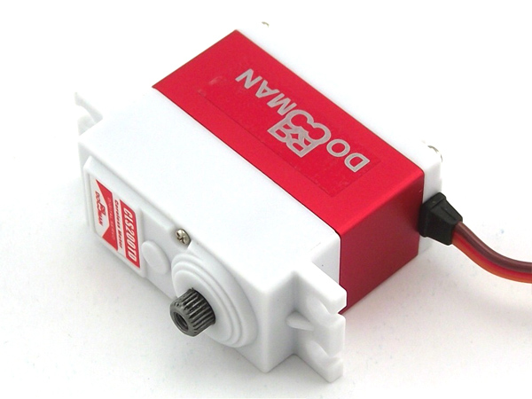 디바이스마트,기계/제어/로봇/모터 > 모터류 > 서보모터 > 디지털 서보모터,DOMAN RC,디지털 서보모터(DM-CLS200TD),Voltage: 6V ~ 7.4VSpeed: 0.13 sec/60deg (6.0v) 0.11sec/60deg (7.4v)Torque: 18.5kg.cm (6.0v) 22.8kg.cm (7.4v)Size: 40mmX20mmX37mmWeight: 58gramMotor: CorelessGear Train: Metal(Titanium gear)