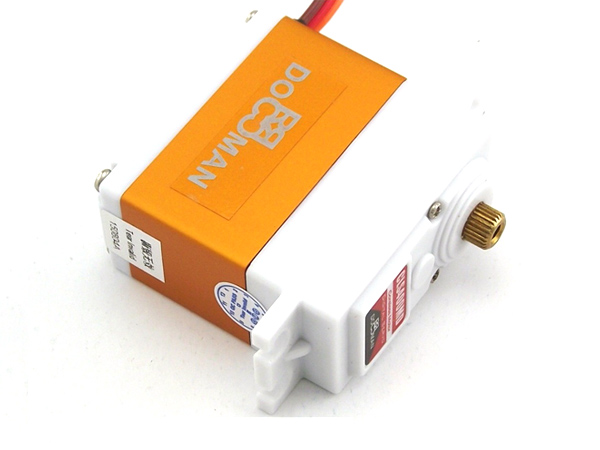 디바이스마트,기계/제어/로봇/모터 > 모터류 > 서보모터 > 디지털 서보모터,DOMAN RC,디지털 서보모터(DM-CLS400MD),Voltage: 6V ~ 7.4VSpeed: 0.15 sec/60deg (6.0v) 0.13sec/60deg (7.4v)Torque: 38.8kg.cm (6.0v) 40.6kg.cm (7.4v)Size: 40mmX20mmX41mmWeight: 76gramMotor: CorelessGear Train: Metal