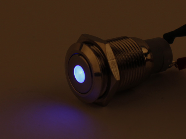 디바이스마트,스위치/부저/전기부품 > 스위치 > 푸쉬버튼 스위치 > 메탈 스위치,NW3 (New3),LED 메탈 푸쉬 스위치 도트(파랑12V) [HX16-A3],일반푸쉬(PUSH) 스위치 / 색상: BLUE (조광형) / 정격 전류 : 3A / 정격전압-DC : 36 VDC / 재질 : Chrome / 홀가공 : 16mm / 스위치 : 18mm / LED발광 Dot 타입 / 노브 둥근(돔) 타입 / 생활방수